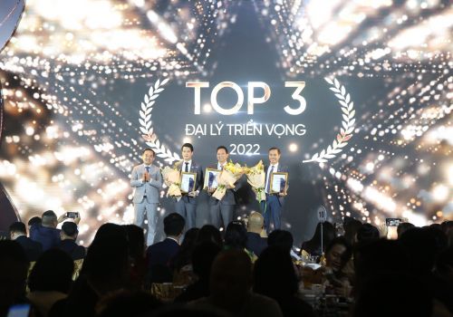 Sao Vàng Holdings tự hào đạt giải thưởng Đại lý triển vọng & xuất sắc của Vinhomes năm 2022
