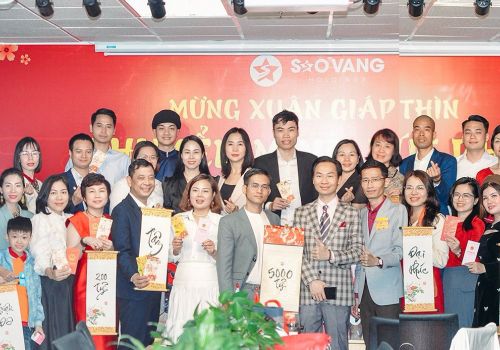 MỪNG XUÂN GIÁP THÌN - CHUYỂN MÌNH BỨT PHÁ