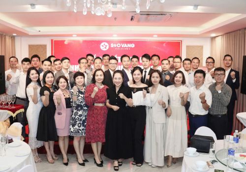 BÙNG NỔ CẢM XÚC CÙNG SAO VÀNG HOLDINGS TẠI SỰ KIỆN TỔNG KẾT QUÝ 3 VÀ ĐỊNH HƯỚNG CHIẾN LƯỢC QUÝ 4