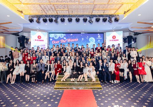 Year End Party 2021 - Over The Waves: VƯỢT SÓNG KHƠI XA - VƯƠN RA BIỂN LỚN