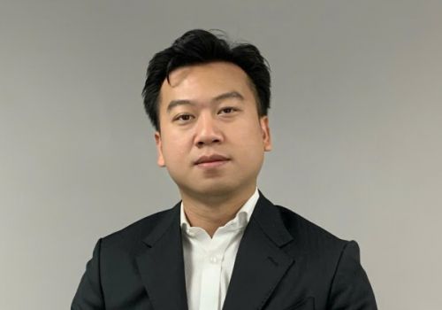 Ông Nguyễn Nam Sơn