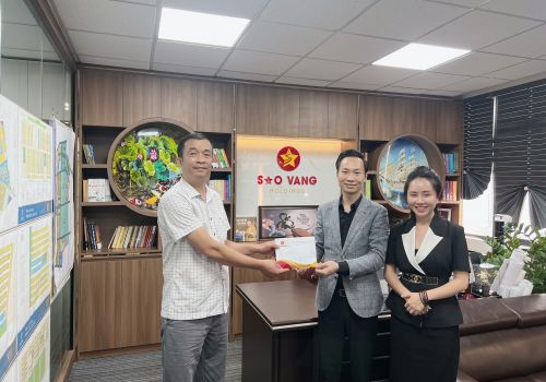 Sao Vàng Holdings chung tay quyên góp xóa nhà tạm bợ cho các gia đình khó khăn tại xã Tà Mung