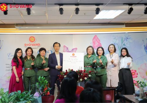 HAPPY WOMAN'DAY 8/3 - EM LÀ VÌ SAO TINH TÚ