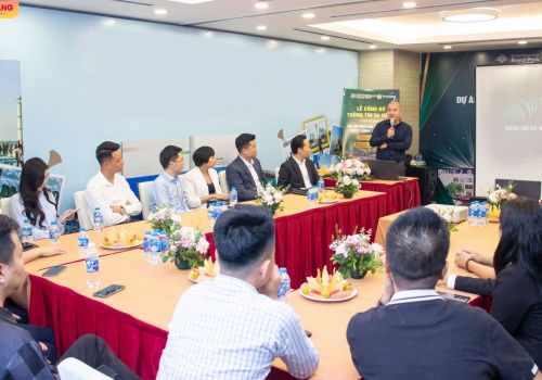 LỄ CÔNG BỐ THÔNG TIN RA HÀNG GIAI ĐOẠN 2 - DỰ ÁN VINCOM SHOPHOUSE ROYAL PARK QUẢNG TRỊ