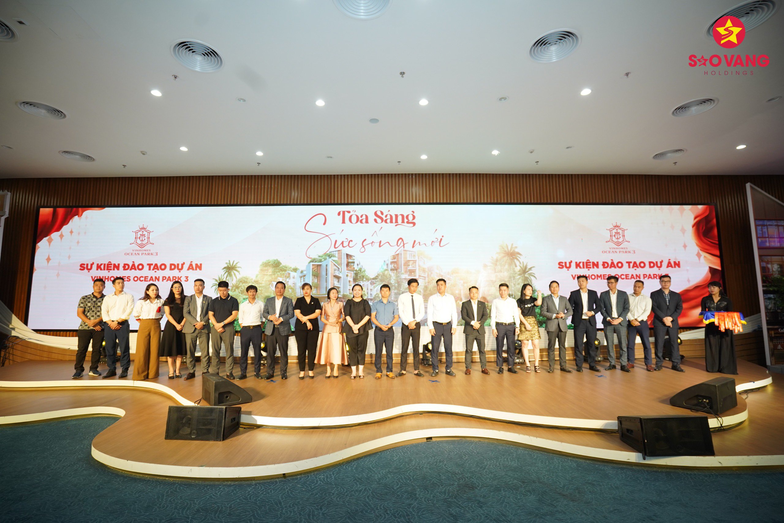 z5519462802415_b26cc2ae0d8e204ac5b59c0d57c86622