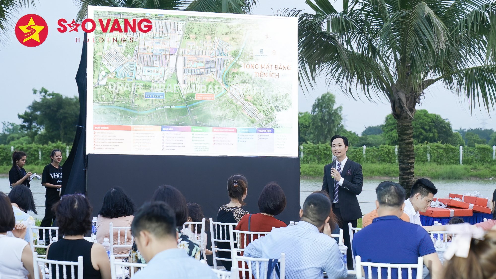 z5371088143588_3f81eb5f78fd15bd20f95bffb32b3899