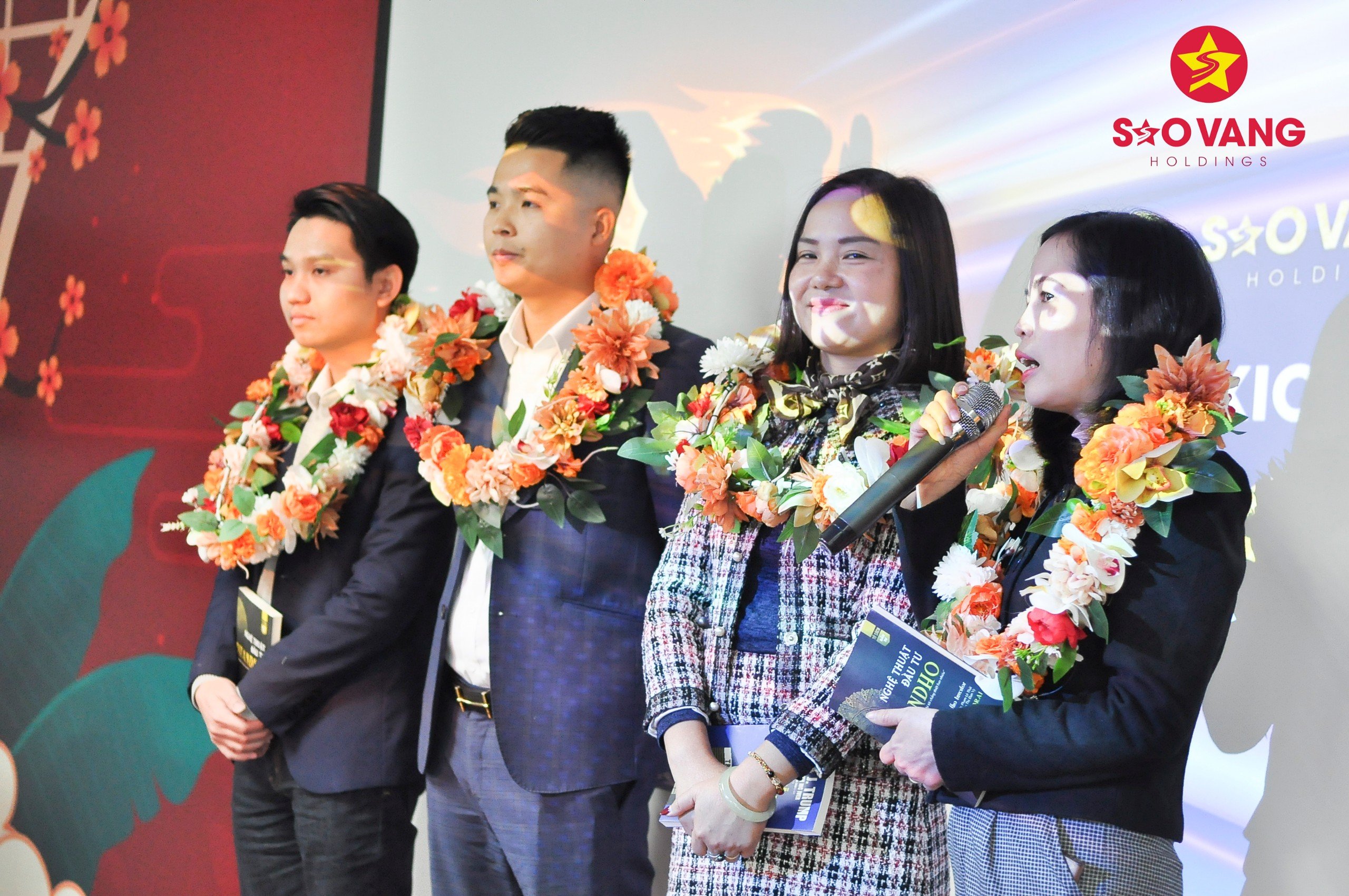 z5215642946807_6c43cf879b250ef5e87a198491a02a59