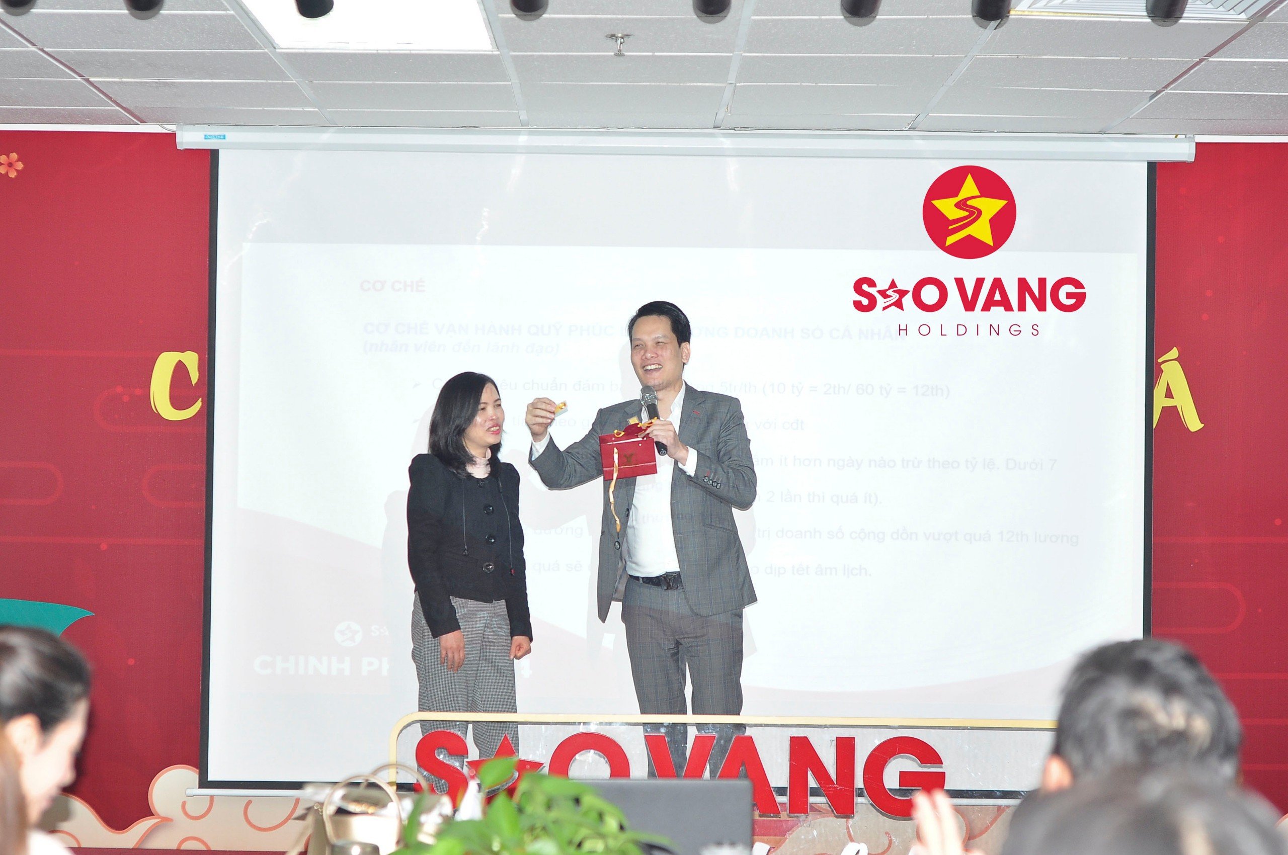 z5215643015466_b14e882626a387f569173f6a68d19baa