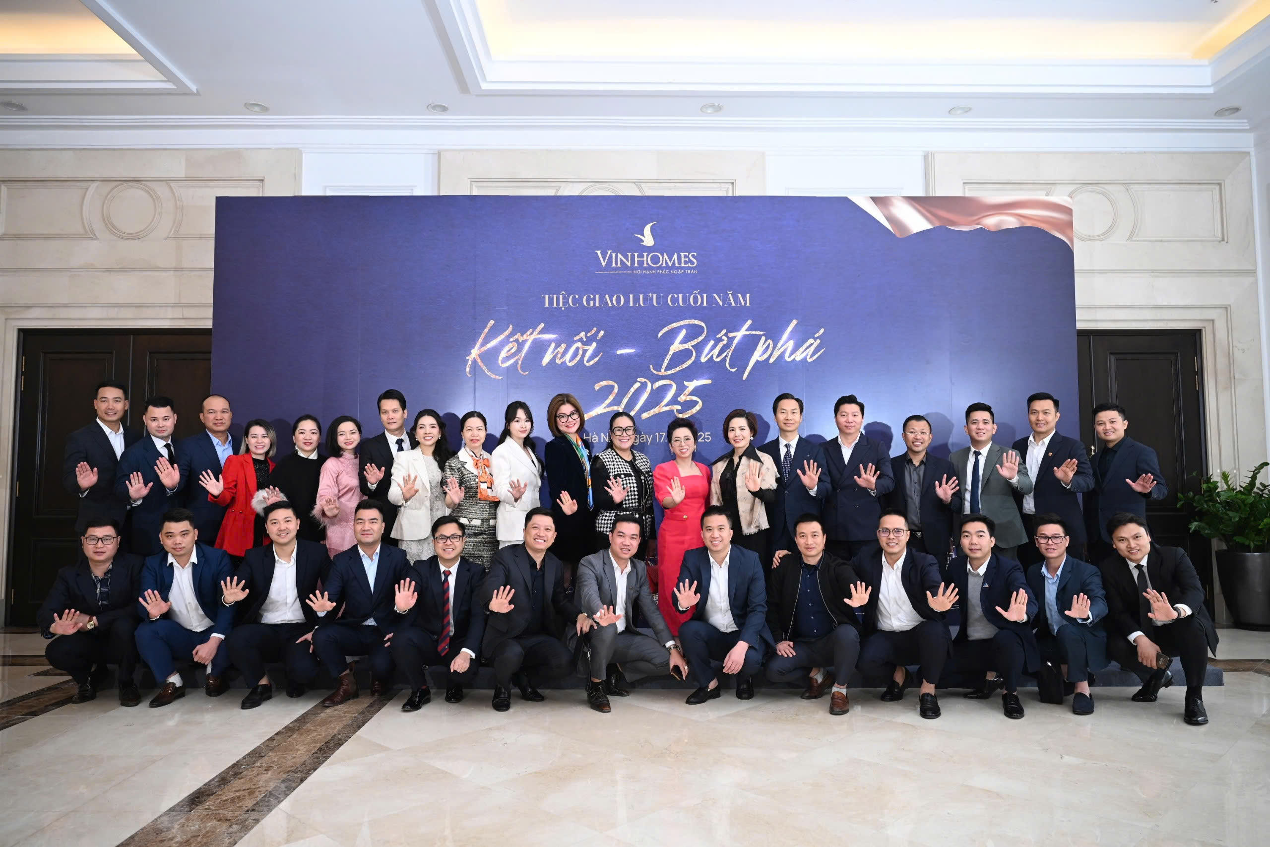 z6239799640246_6f3948690d2d553beb1165d5ce668295