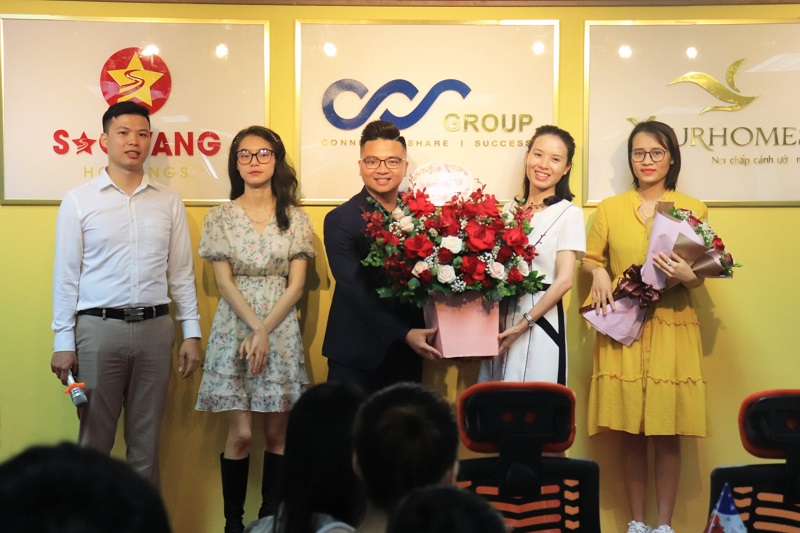 gioi-thieu-nhan-sự-moi-sao-vang