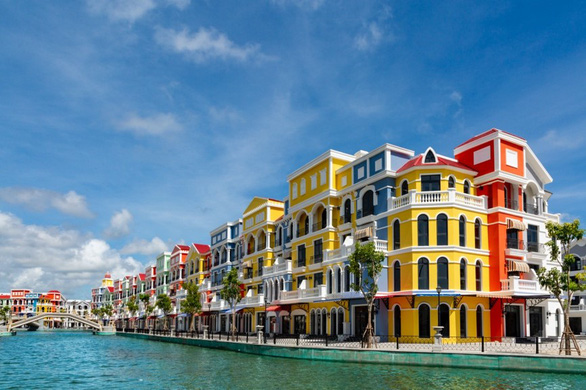 grand-world-phu-quoc-mo-vang-tu-thanh-pho-kinh-doanh-24-7..