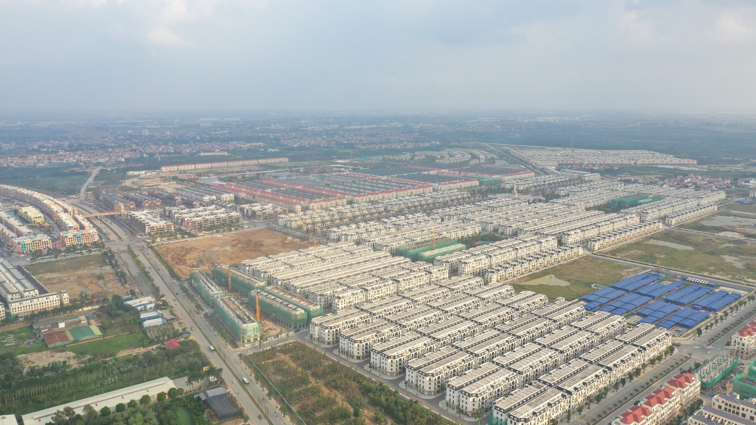 z5050423832833_e967e97fdde164f7808d1c1e13a61e63