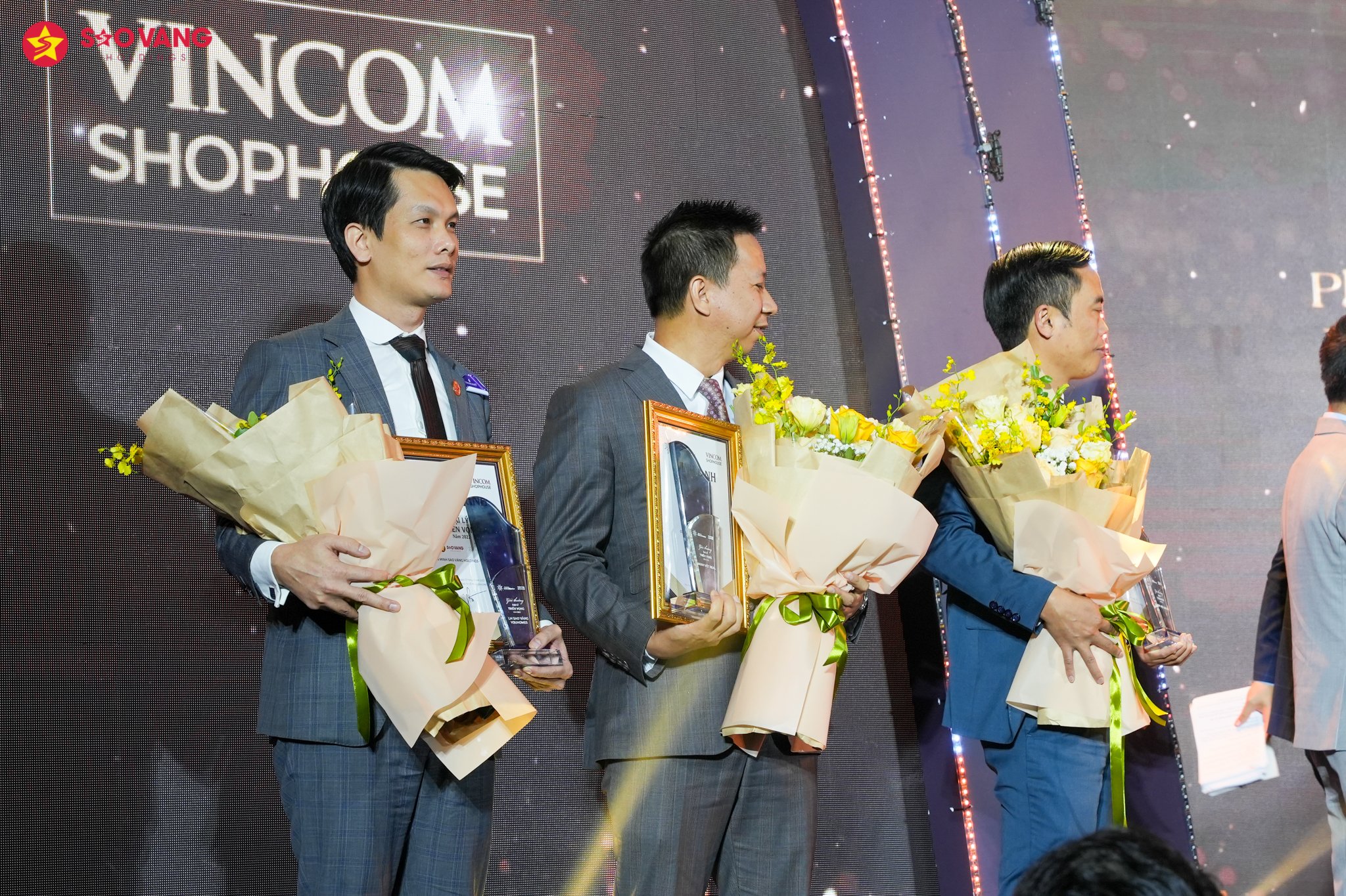 z4018176516144_93805aafc845f5cbece2f7025632c6b5