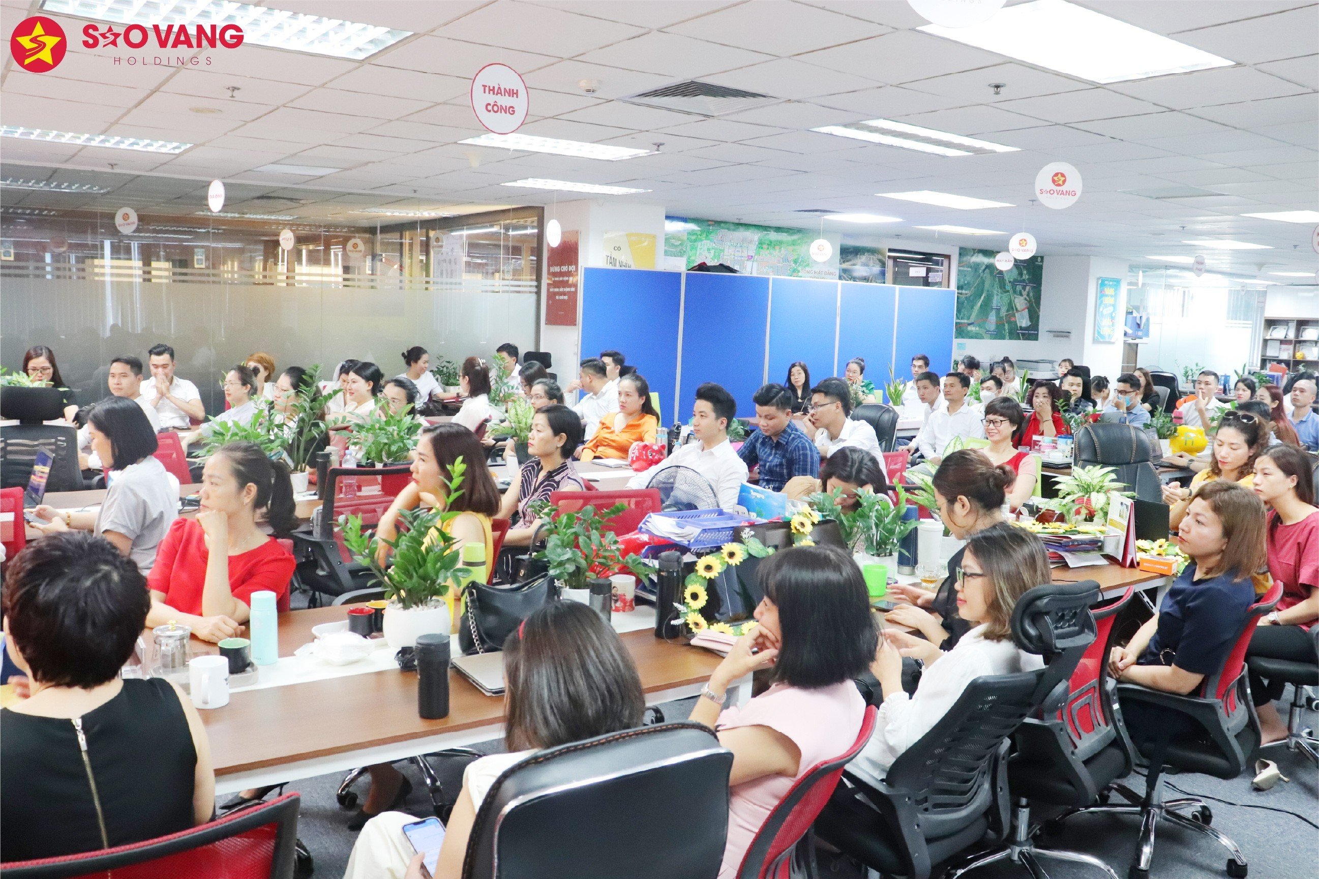 z4405566971610_4317690d89ebd44d9160f0b970a13926