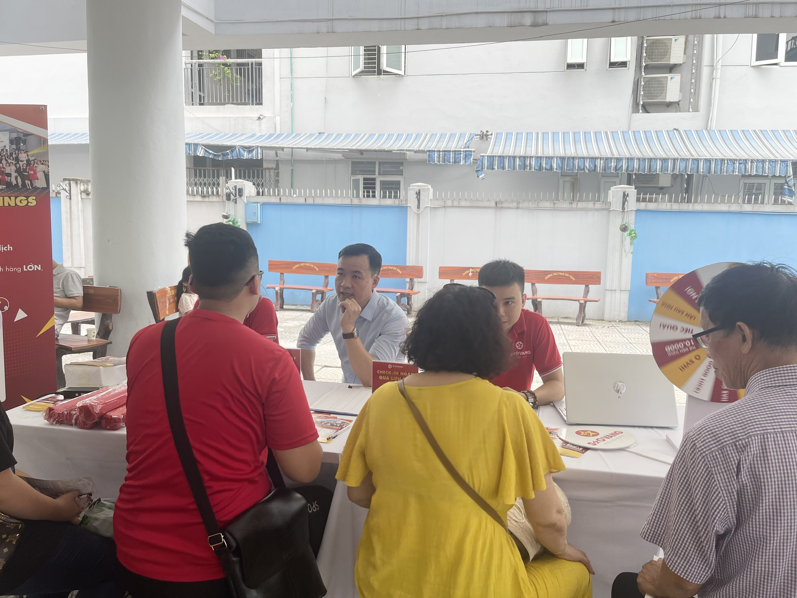 z4622048374193_732f6ddf1c69d21b77e499b6aa2d4a91